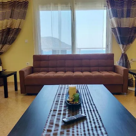 Atrium Luxurious Sea View